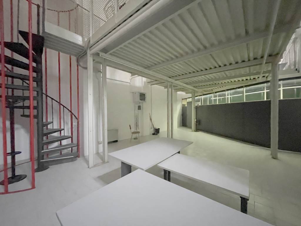 ufficio in vendita a Piacenza in zona Centro Storico