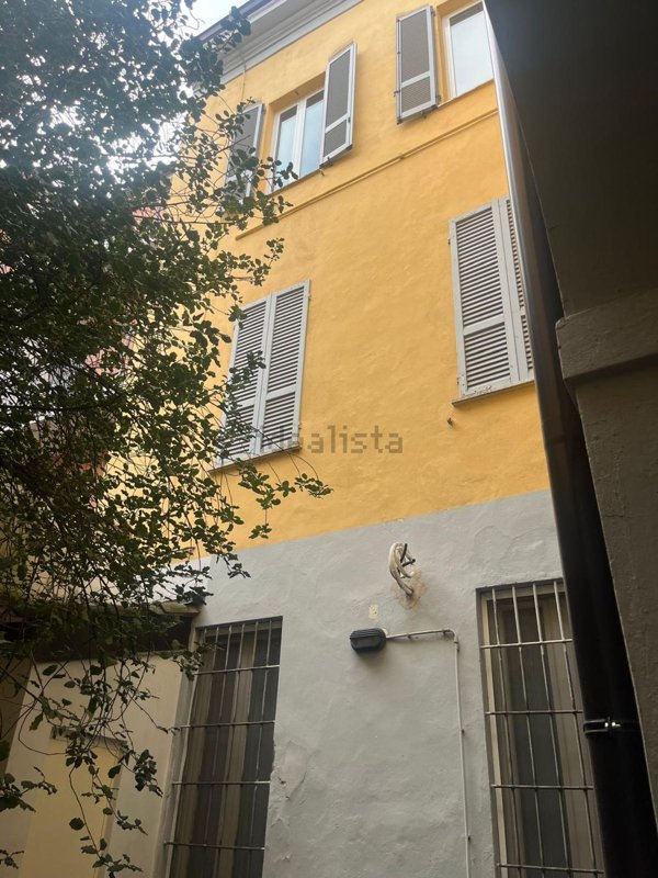 appartamento in vendita a Piacenza in zona Centro Storico