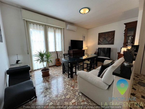 appartamento in vendita a Piacenza in zona Barriera Genova