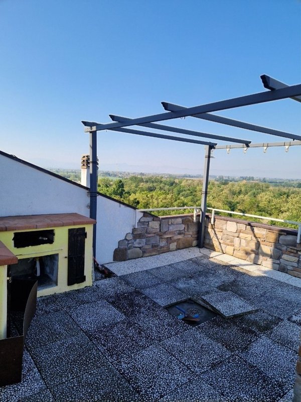 appartamento in vendita a Piacenza in zona Barriera Genova