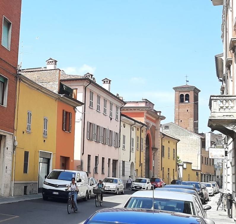 negozio in vendita a Piacenza