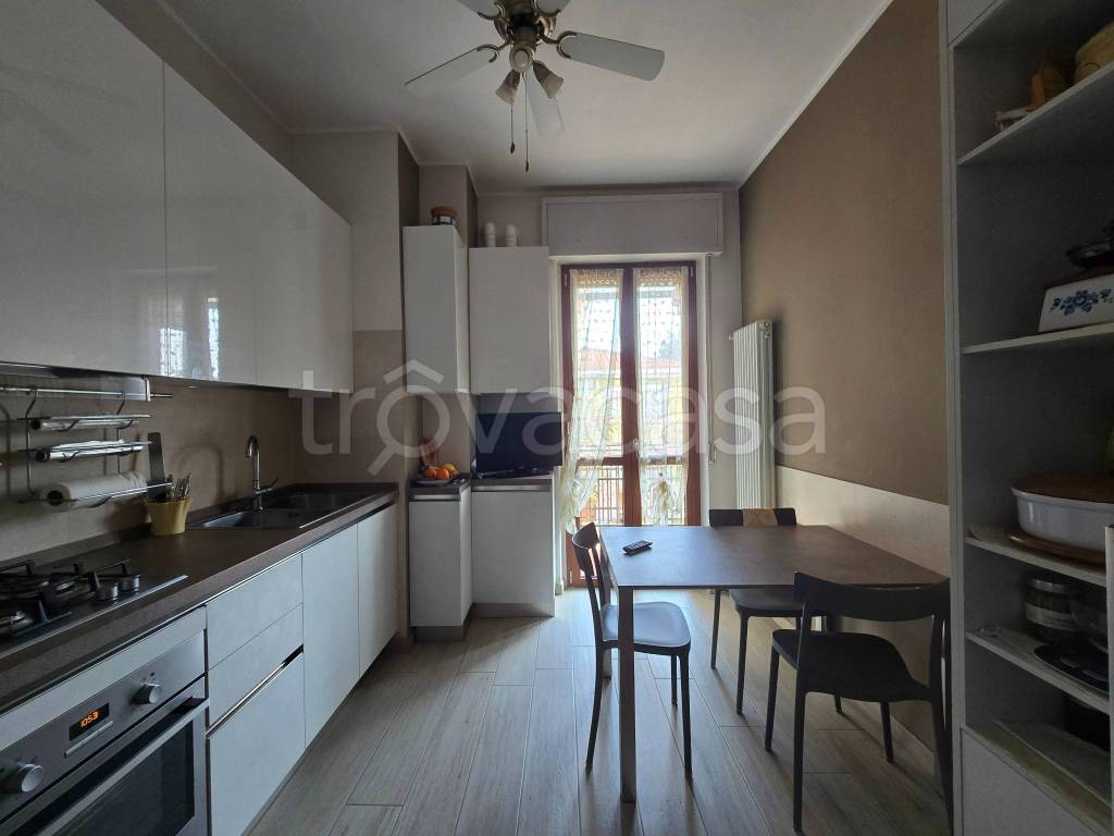 appartamento in vendita a Piacenza in zona Stadio