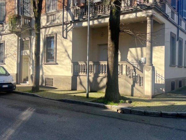 appartamento in vendita a Piacenza in zona Infrangibile