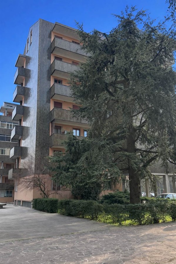 appartamento in vendita a Piacenza in zona Stadio