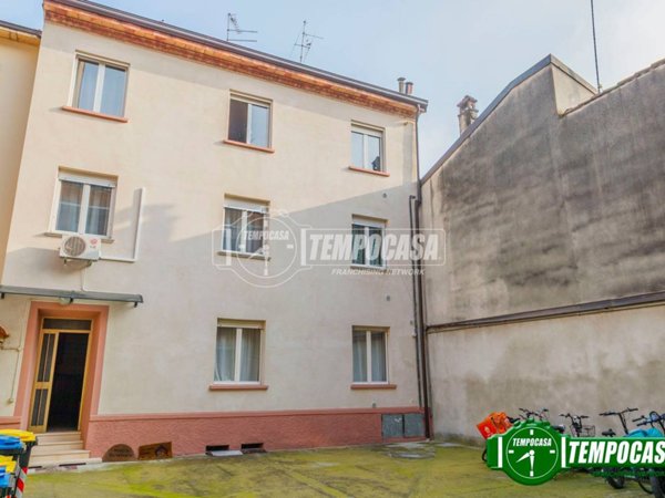 appartamento in vendita a Piacenza in zona Centro Storico