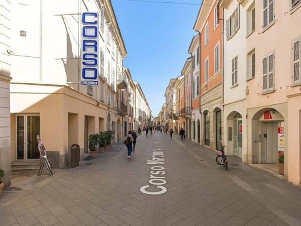 appartamento in vendita a Piacenza in zona Centro Storico