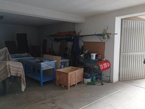 ufficio in vendita a Piacenza in zona Veggioletta