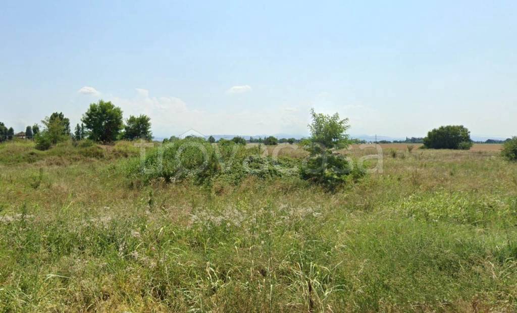 terreno edificabile in vendita a Piacenza in zona Veggioletta