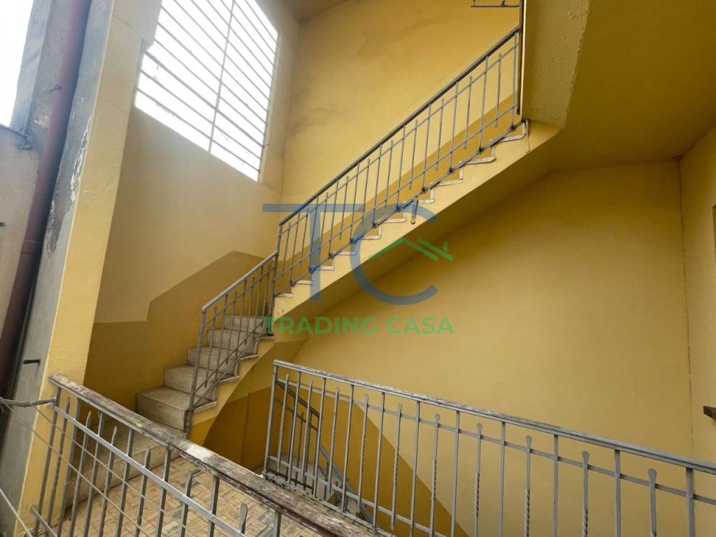 intera palazzina in vendita a Piacenza