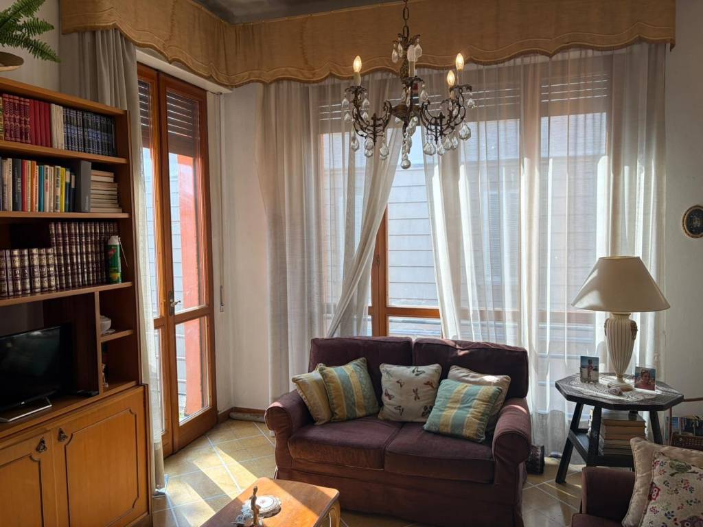 appartamento in vendita a Piacenza in zona Centro Storico