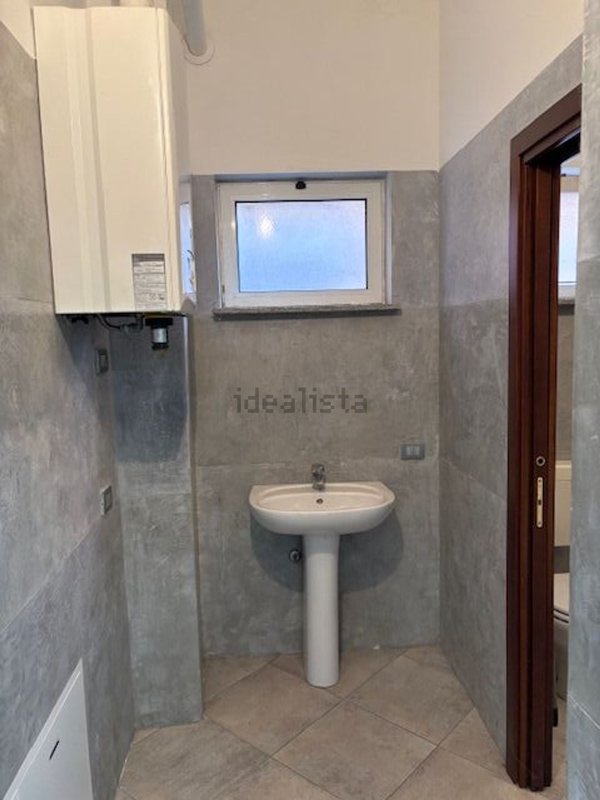 negozio in vendita a Piacenza