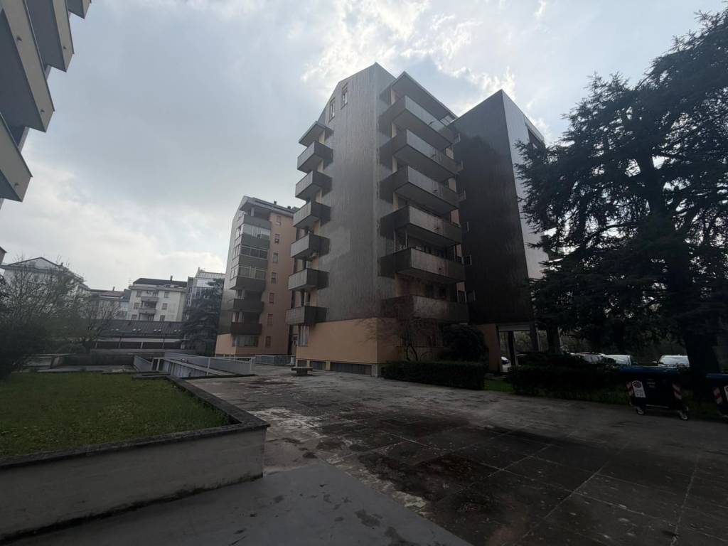 appartamento in vendita a Piacenza in zona Stadio