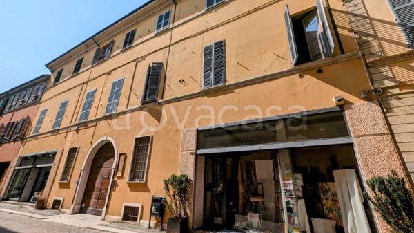 appartamento in vendita a Piacenza in zona Centro Storico