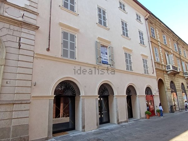 appartamento in vendita a Piacenza in zona Centro Storico