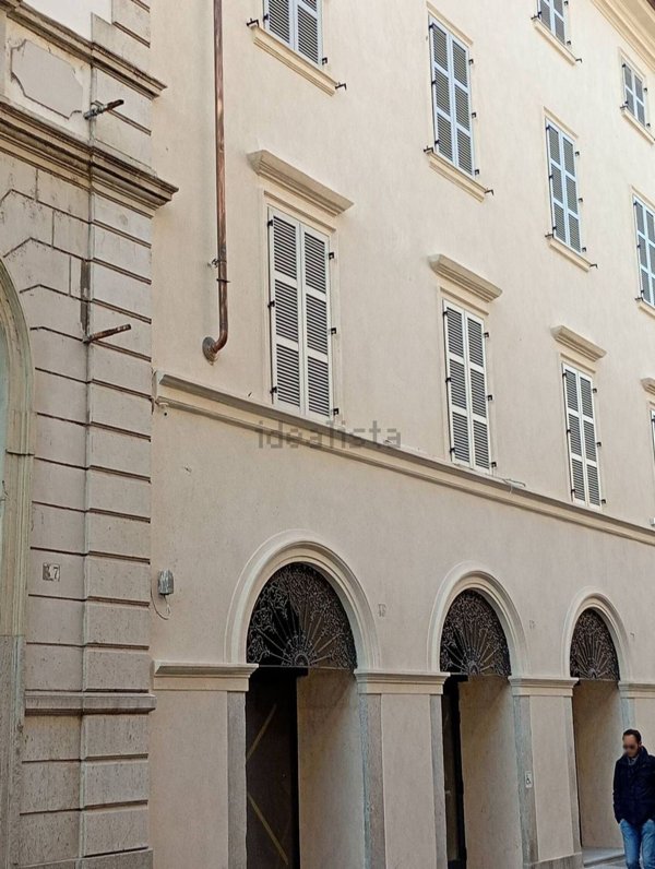 appartamento in vendita a Piacenza in zona Centro Storico