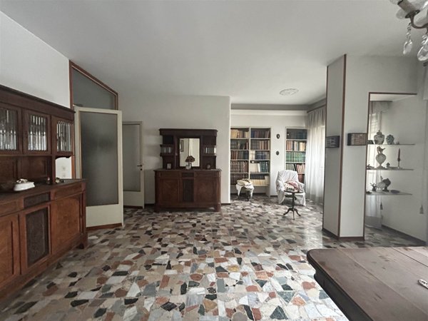 appartamento in vendita a Piacenza