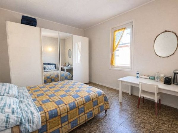 appartamento in vendita a Piacenza in zona Infrangibile