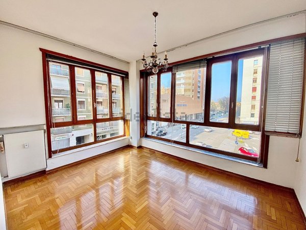 appartamento in vendita a Piacenza in zona Barriera Genova