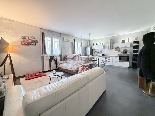 appartamento in vendita a Piacenza in zona Infrangibile