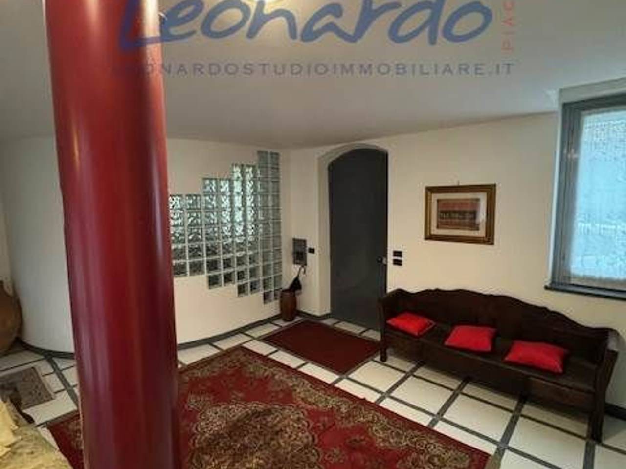casa indipendente in vendita a Piacenza in zona Centro Storico