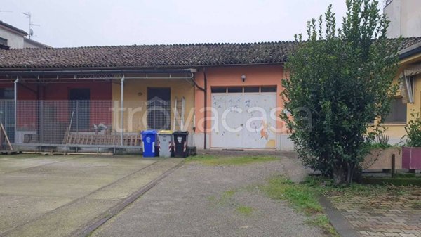 appartamento in vendita a Piacenza in zona Centro Storico