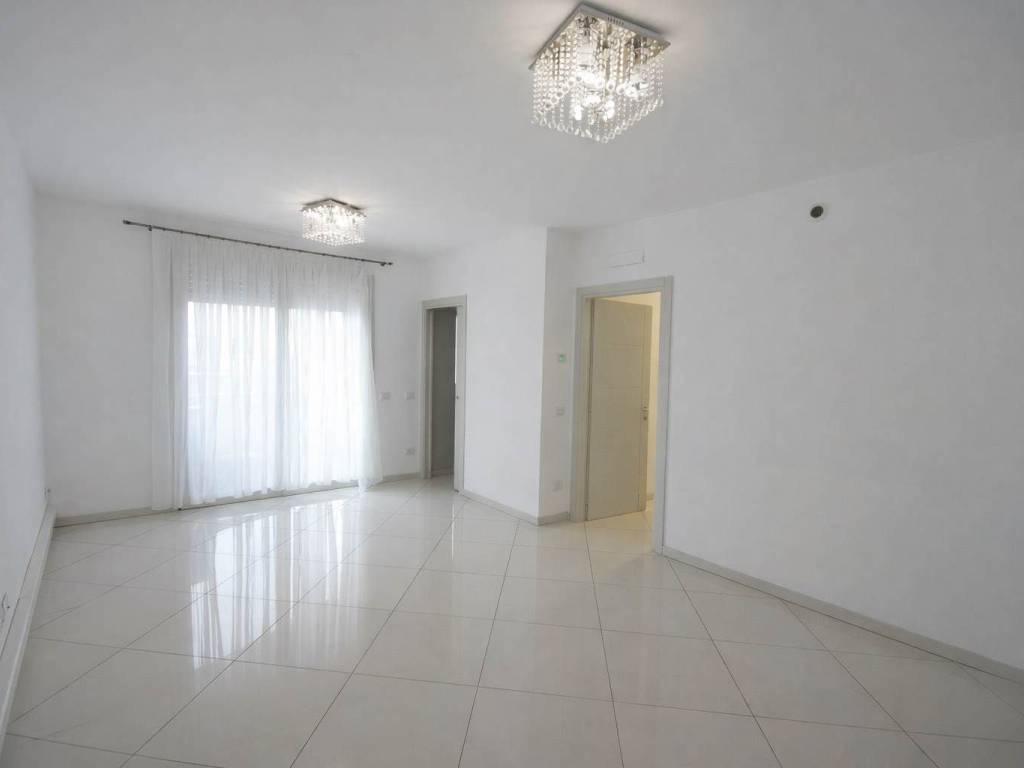 appartamento in vendita a Piacenza in zona Baia del Re