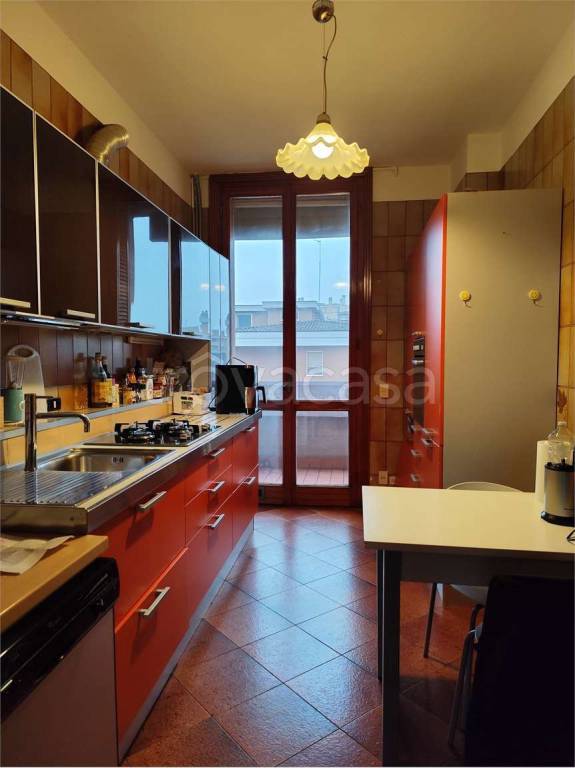 appartamento in vendita a Piacenza in zona Stadio