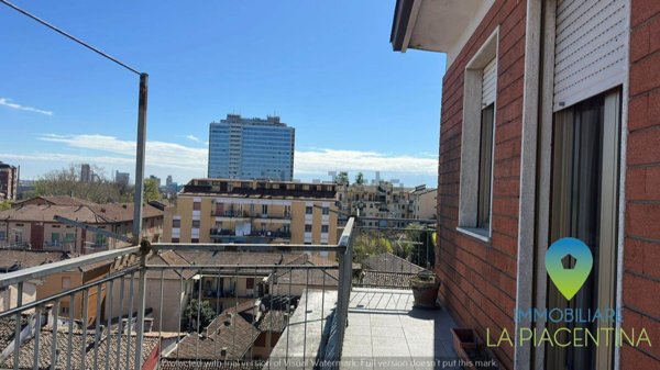 appartamento in vendita a Piacenza in zona Centro Storico