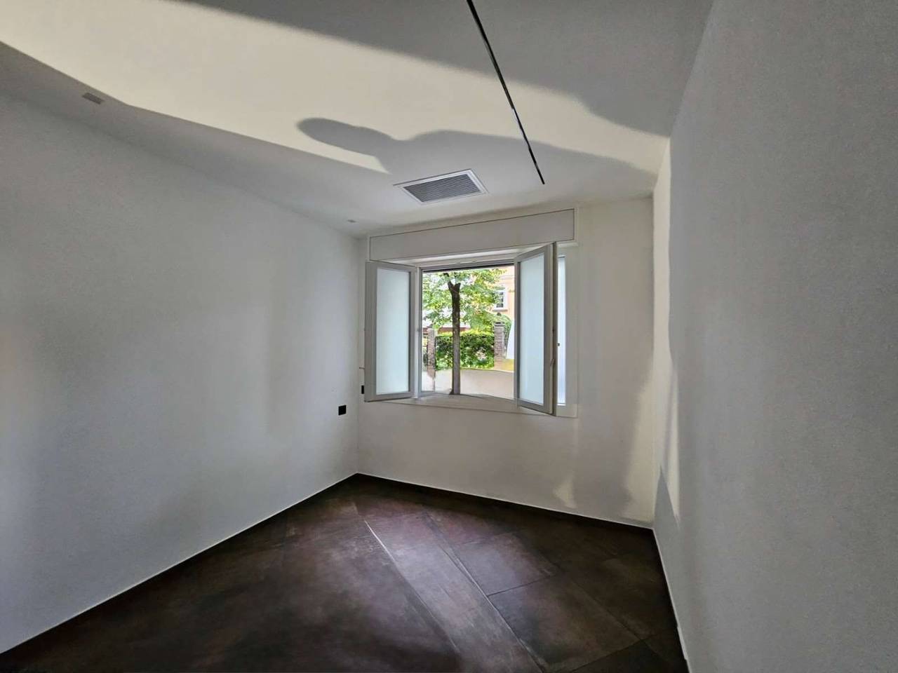 appartamento in vendita a Piacenza in zona Infrangibile