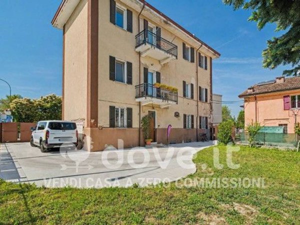 casa indipendente in vendita a Piacenza in zona Belvedere / Quartiere Duemila