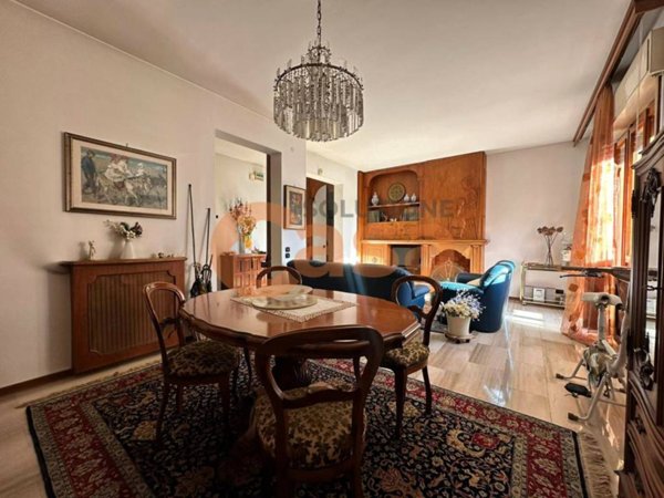 appartamento in vendita a Piacenza in zona Infrangibile