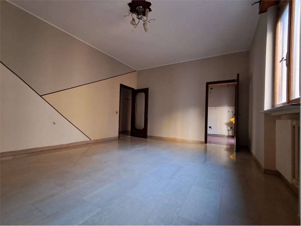 appartamento in vendita a Piacenza in zona Stadio