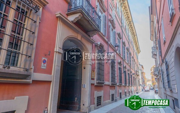 appartamento in vendita a Piacenza in zona Centro Storico