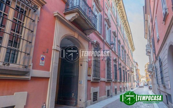 appartamento in vendita a Piacenza in zona Centro Storico