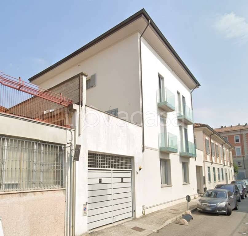 appartamento in vendita a Piacenza in zona Centro Storico