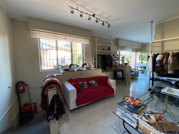 locale di sgombero in vendita a Piacenza in zona Veggioletta