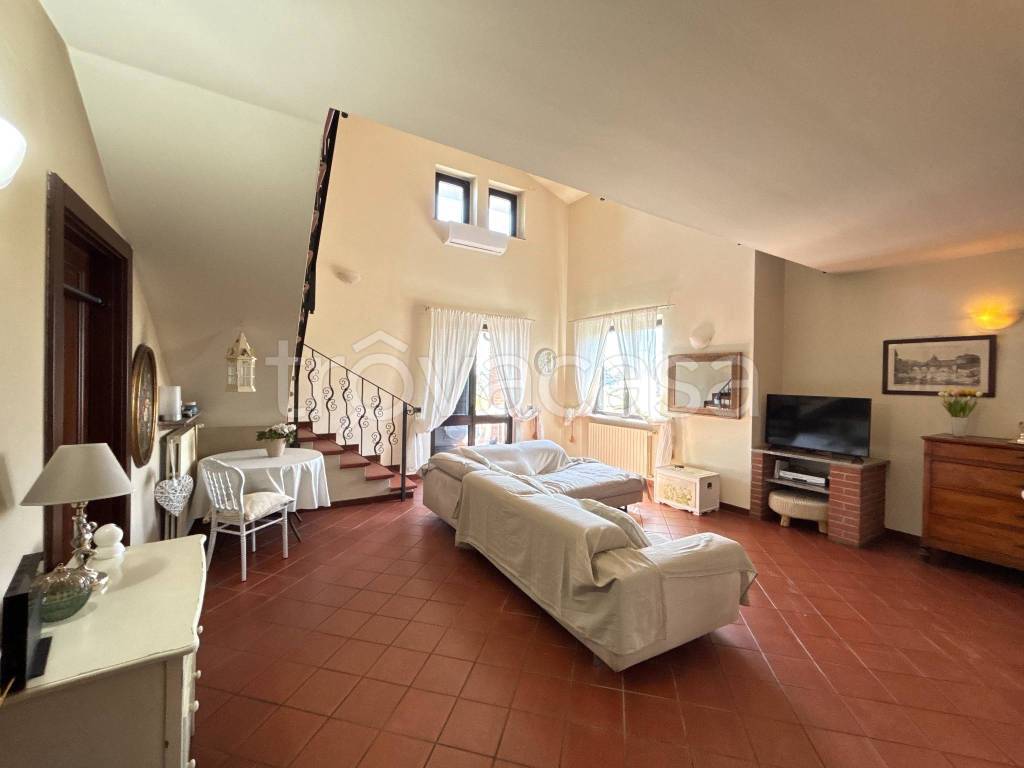 casa indipendente in vendita a Piacenza in zona Stadio