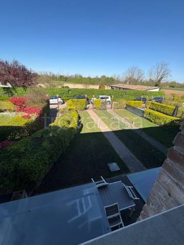 casa indipendente in vendita a Piacenza in zona San Bonico