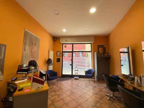 negozio in vendita a Piacenza in zona Centro Storico