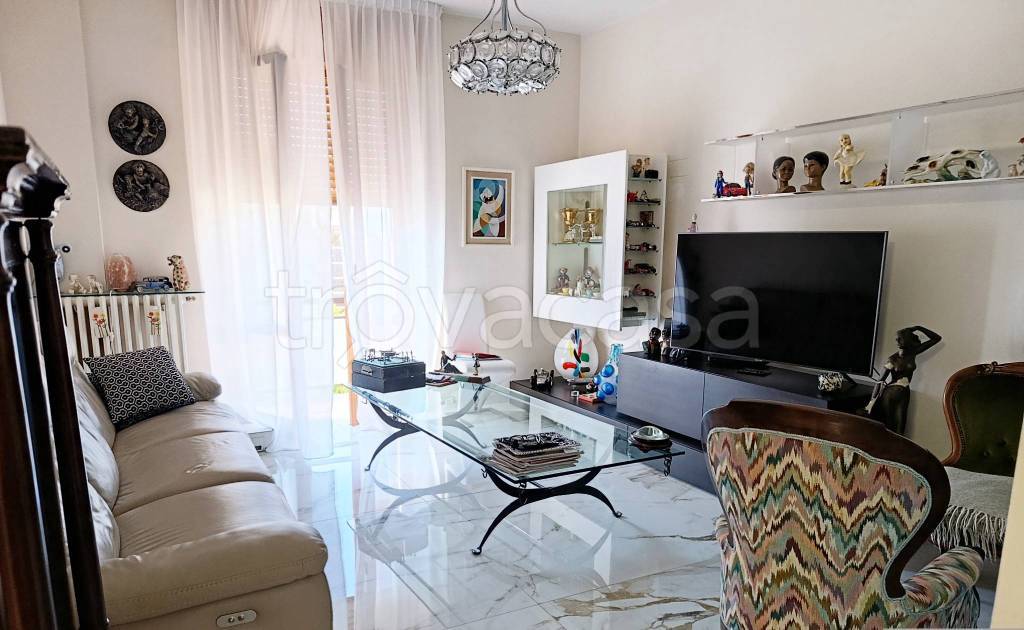 appartamento in vendita a Piacenza in zona Centro Storico