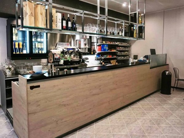 negozio in vendita a Piacenza