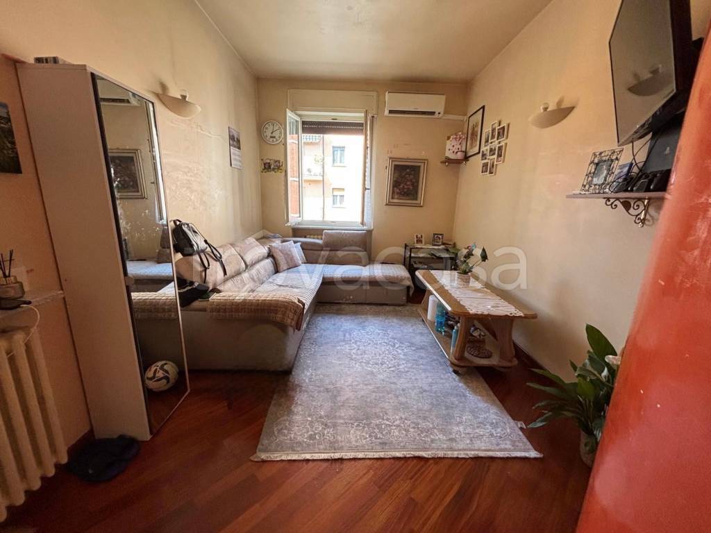 appartamento in vendita a Piacenza in zona Stadio