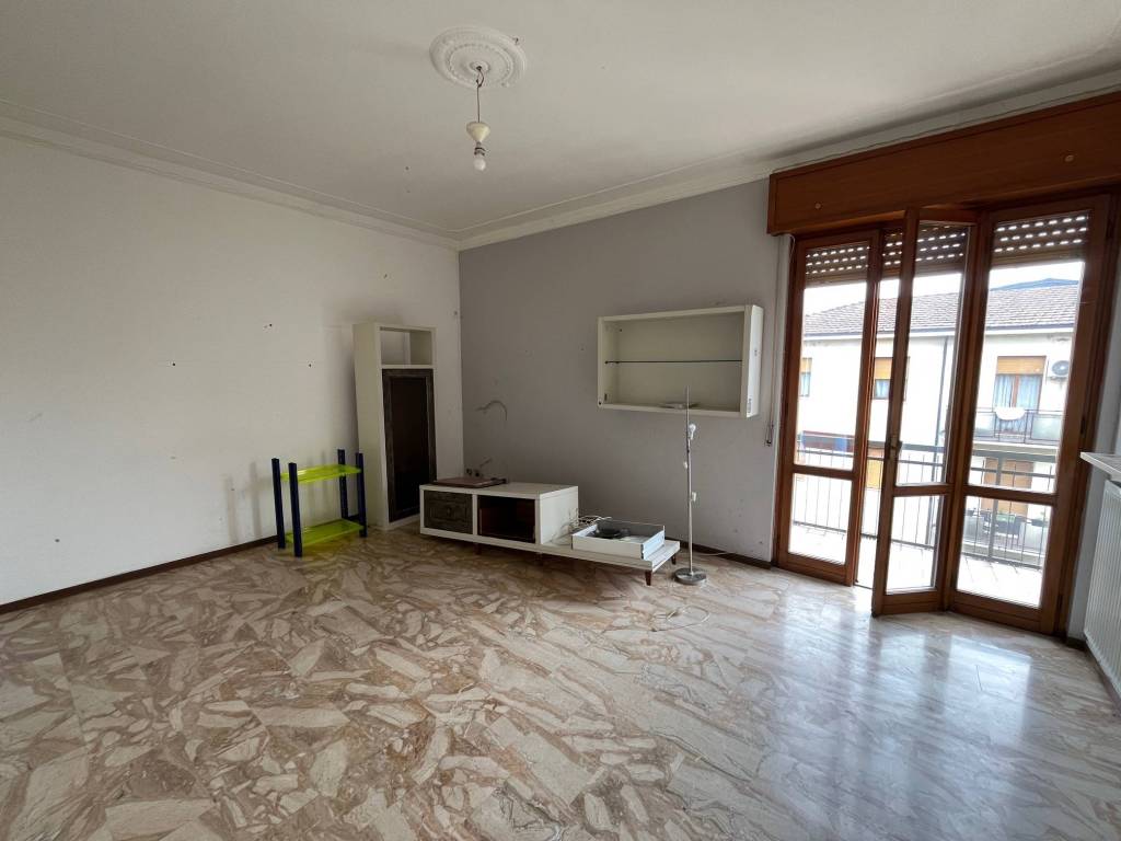 appartamento in vendita a Piacenza in zona Belvedere / Quartiere Duemila