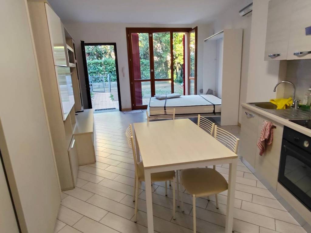 appartamento in vendita a Piacenza in zona Baia del Re