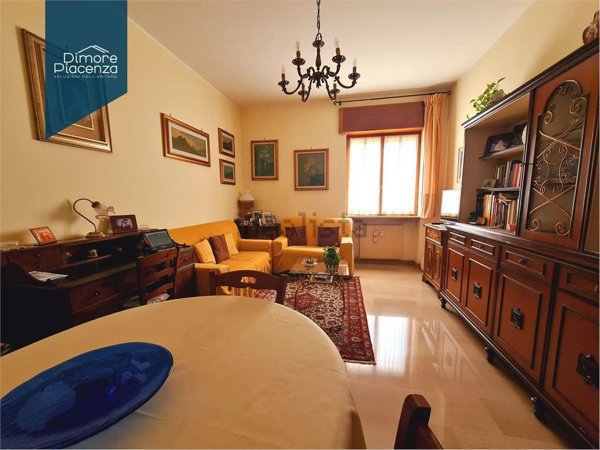 appartamento in vendita a Piacenza in zona Centro Storico