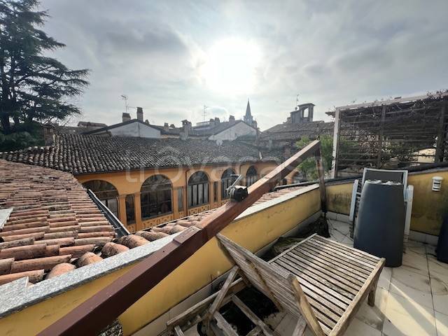 appartamento in vendita a Piacenza in zona Centro Storico