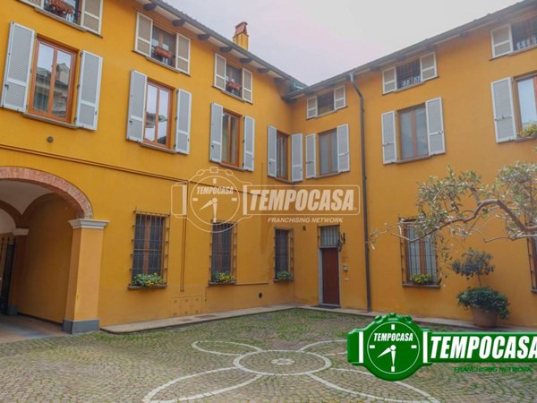 appartamento in vendita a Piacenza in zona Centro Storico