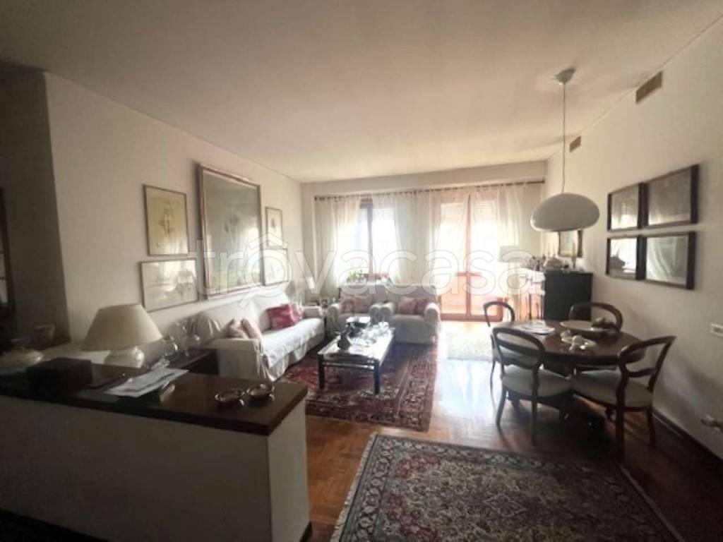 appartamento in vendita a Piacenza in zona Barriera Genova