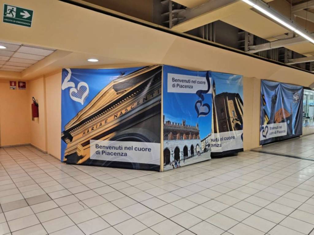 negozio in vendita a Piacenza