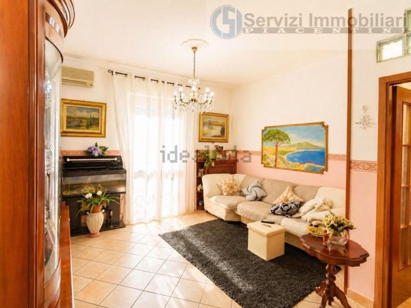 appartamento in vendita a Piacenza in zona Barriera Genova